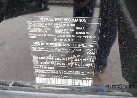 2006 Mercedes-Benz Ml 350 4Matic z USA, uszkodzony, nr VIN 4JGBB86EX6A022929